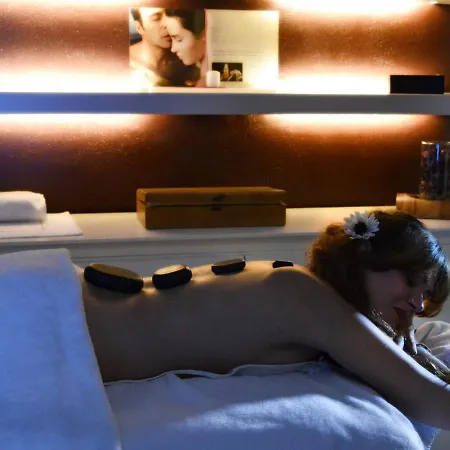 Montaldo Castle & 4* Montaldo Torinese