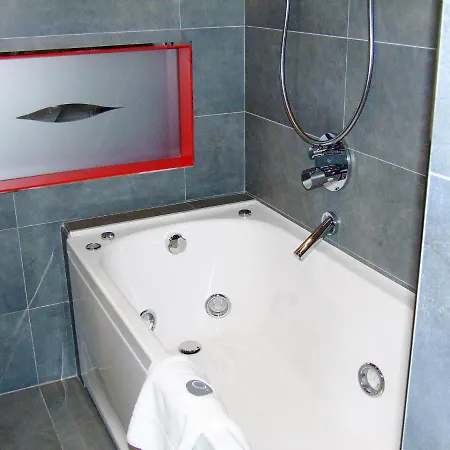 Montaldo Castle & Hotell 4*