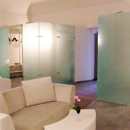 Montaldo Castle & Hotel Montaldo Torinese