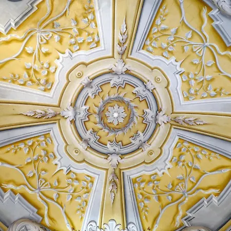 Montaldo Castle & 4* Montaldo Torinese