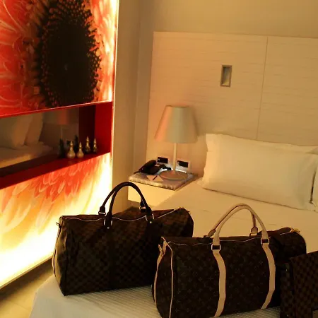 Hotell Montaldo Castle & 4*