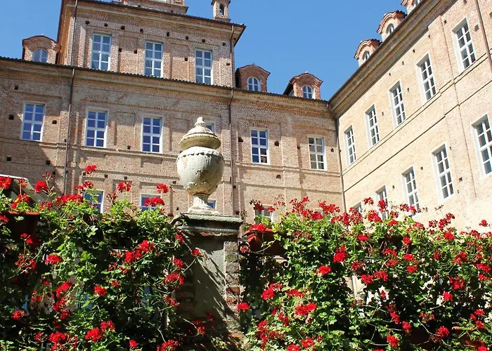 Hotel Montaldo Castle & 4*