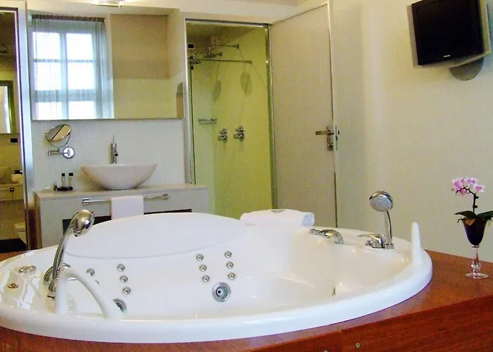 Hotel Montaldo Castle &