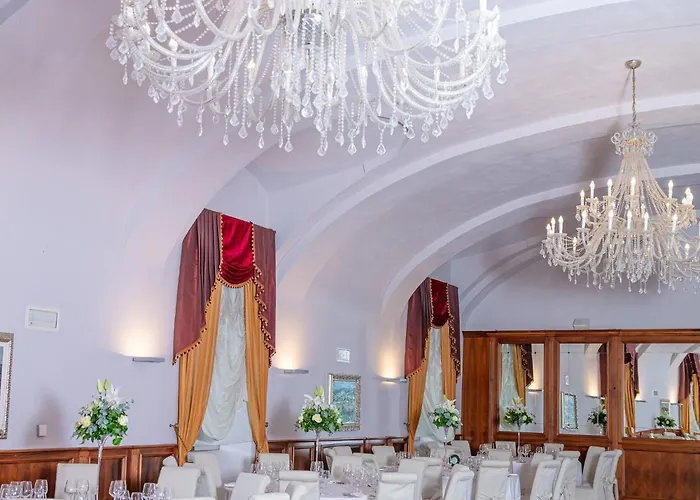 Hotel Montaldo Castle &