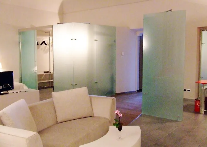 Montaldo Castle & Hotel Montaldo Torinese