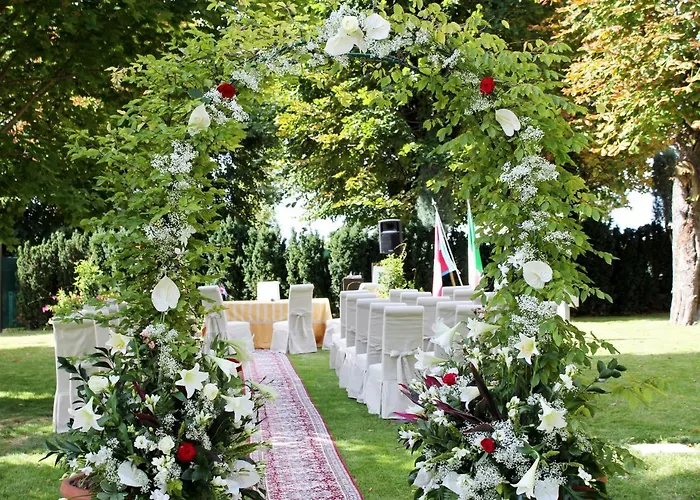 Montaldo Castle&resort Montaldo Torinese