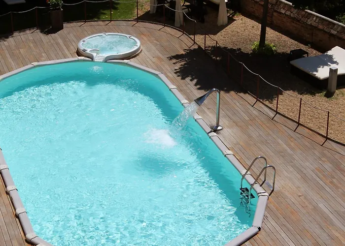 Montaldo Castle & 4*